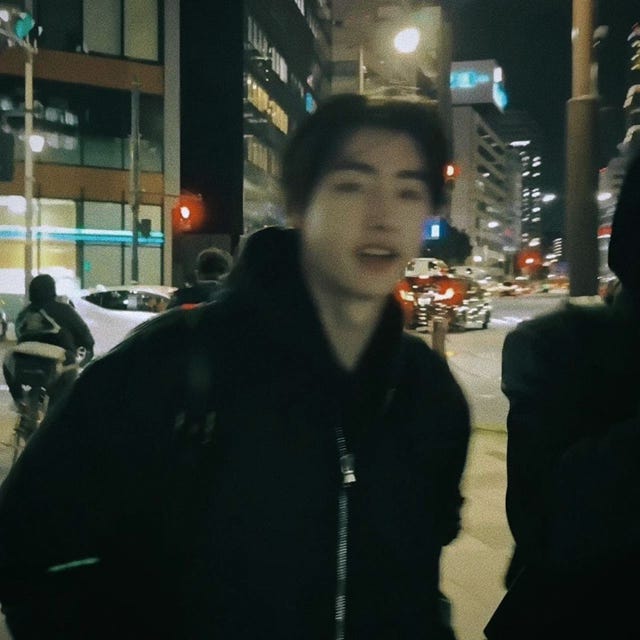 nas entrelinhas. \ud81a\uddb9