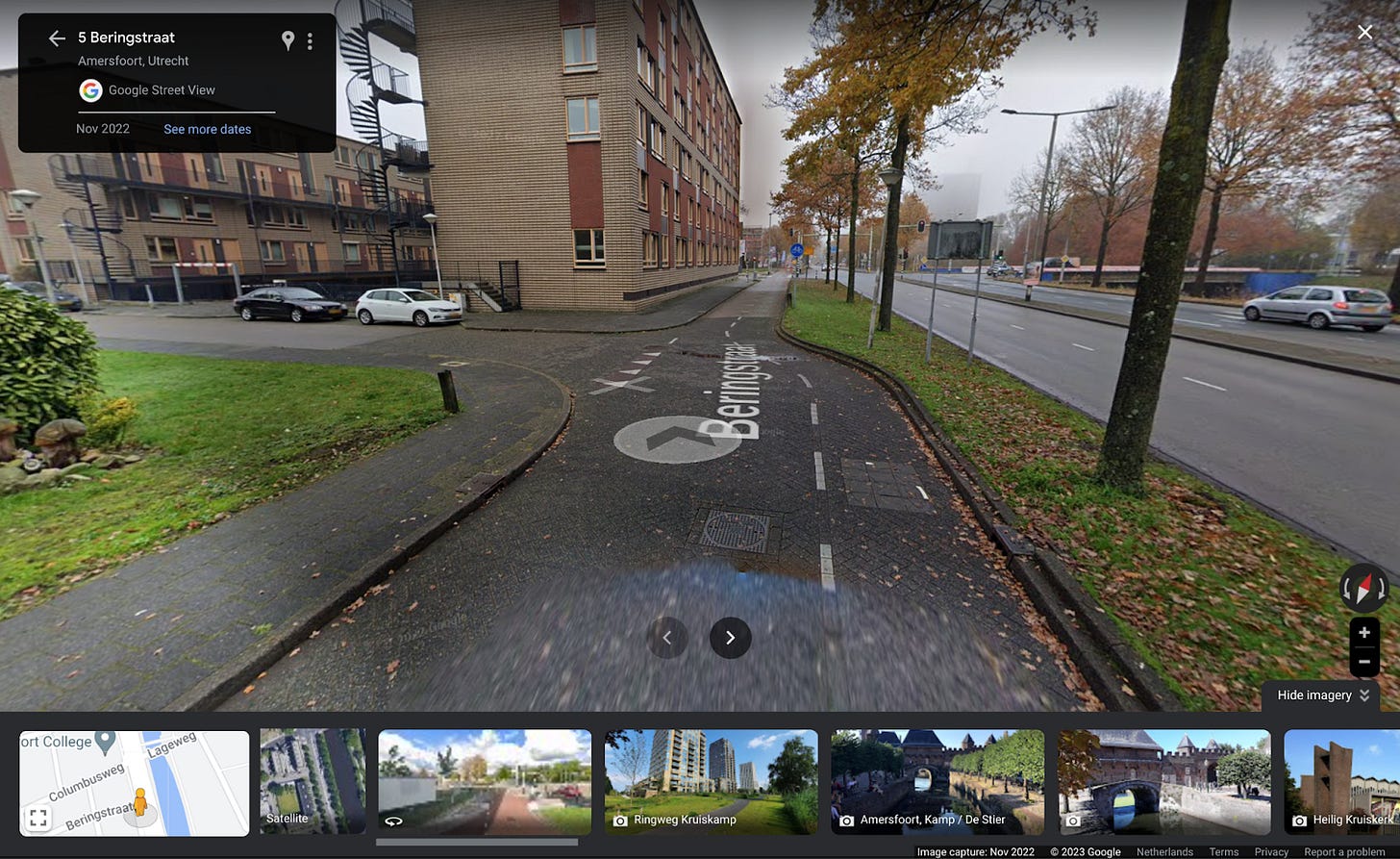 Image shows the Service Street ends, and cars are forced to turn onto a local residential street in the local street grid, while cyclists are permitted to continue along a cyclepath to continue along the Ring Rd.