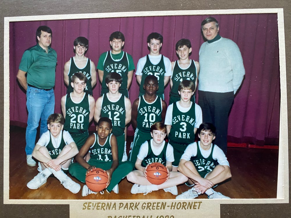 Youth basketball photo