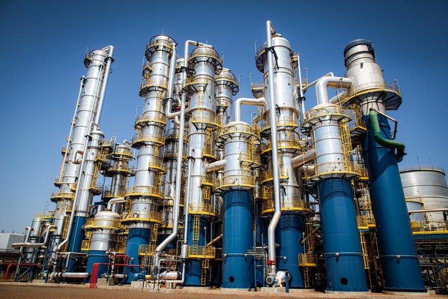 Usina de etanol de milho em Mato Grosso do Sul. Produção do biocombustível a partir do cereal está em crescimento Usina de etanol de milho em Mato Grosso do Sul. Produção do biocombustível a partir do cereal está em crescimento