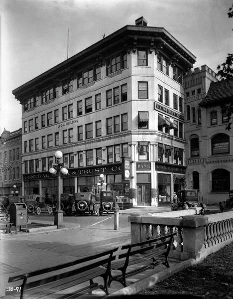 central bank and trust in asheville, 1920s central bank and trust in asheville, 1920s