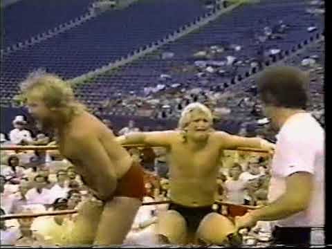 WCCW Fantastics vs Midnight Express 5/5/85