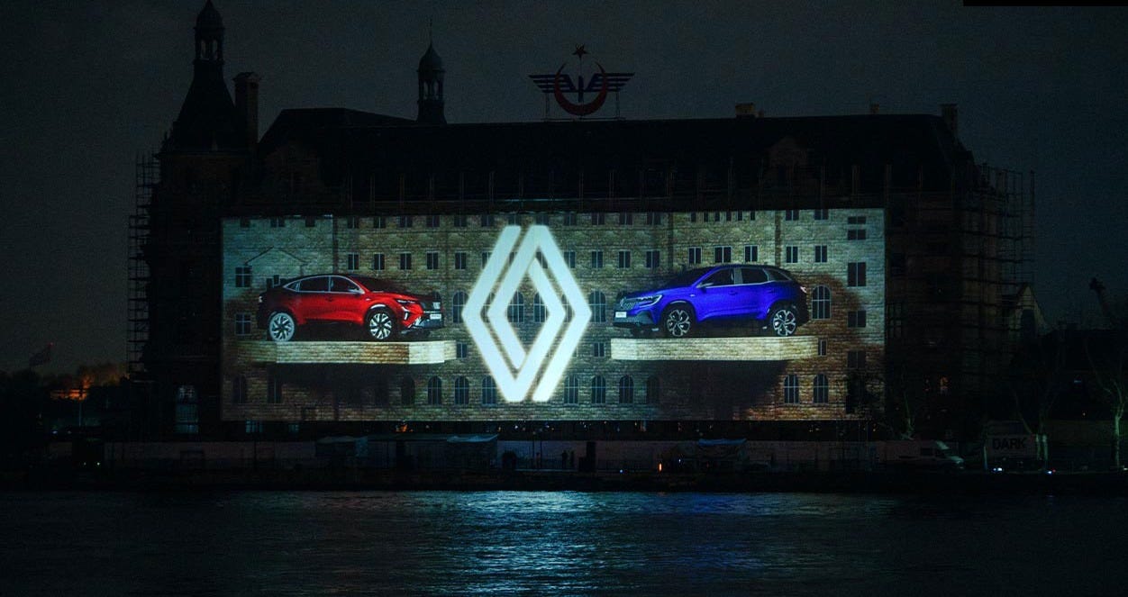 Renault’s Historic 3D Presentation Show