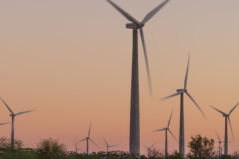 Standard Bank advises Cennergi on a landmark renewable energy acquisition