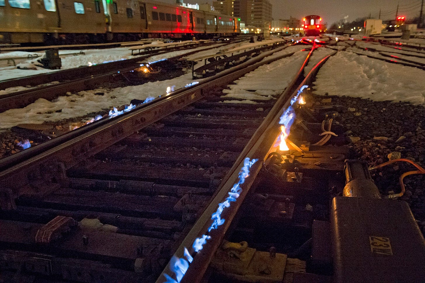 Setting the Tracks on Fire Keeps Cold Trains Running on Time | WIRED
