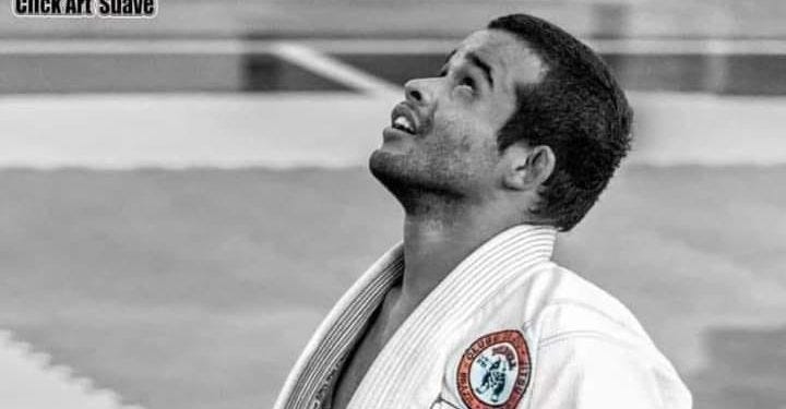 Treinador de Jiu-Jitsu em Teresópolis, Roger Takayas morre aos 38 anos; saiba mais 1 Professor de Jiu-Jitsu, Roger Takayas morreu em Teresópolis no Rio (Foto: Click Art'suave)