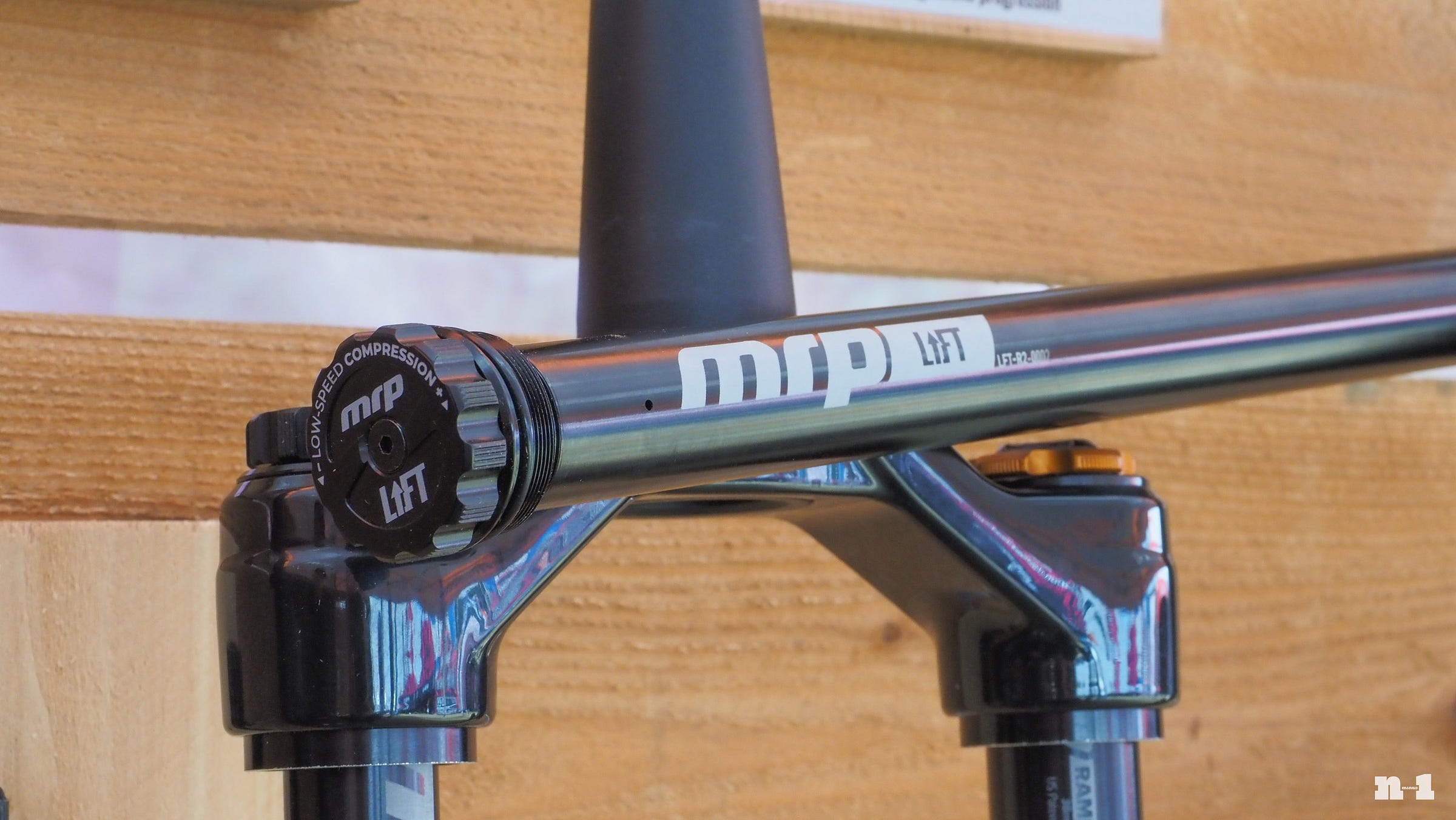 MRP Lift V2 fork damper