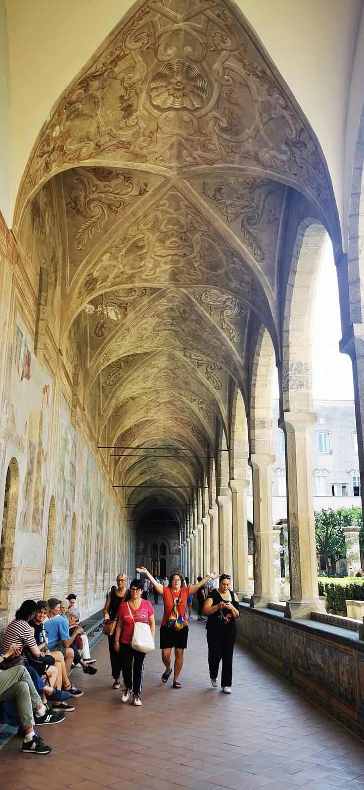 Radom photos of Napoli city center