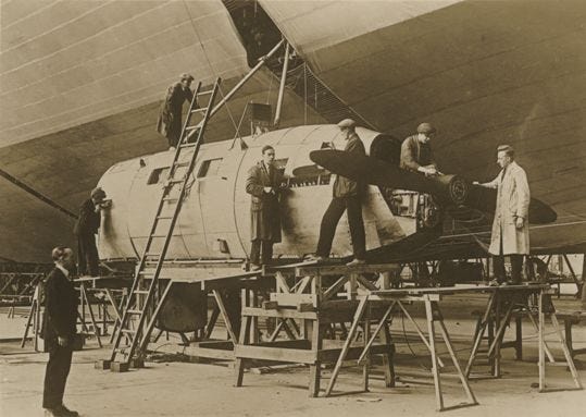 File:Inspecting the R100 Airship at Howden 1929 (archive ref DDX1017-1) (25403982913).jpg File:Inspecting the R100 Airship at Howden 1929 (archive ref DDX1017-1) (25403982913).jpg