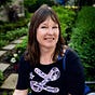 Lori Barrett's avatar