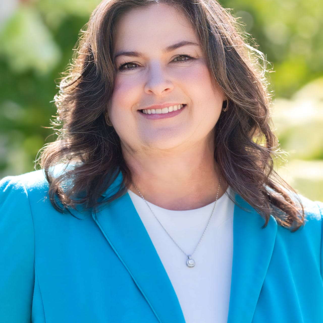 Jennifer W Shewmaker