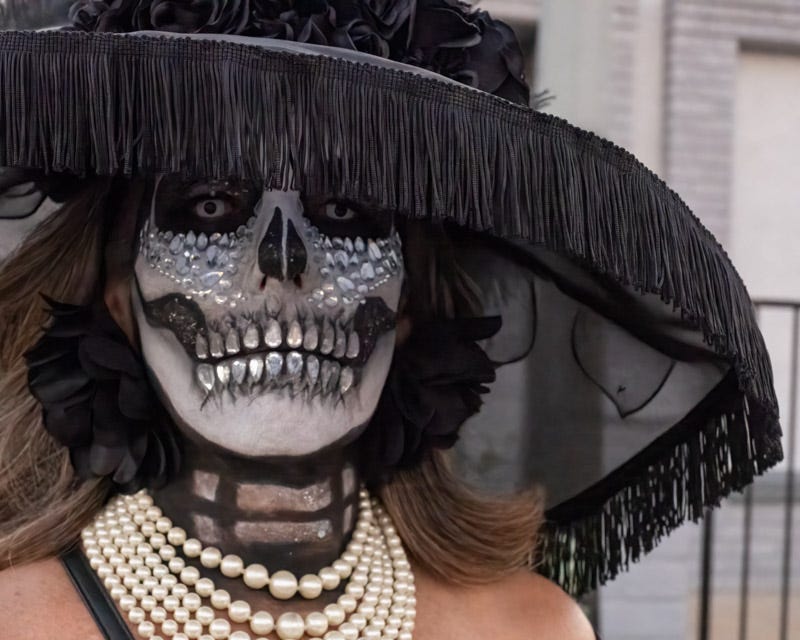 20251109-AllSoul'sProcession-90-Edit.jpg 20251109-AllSoul'sProcession-90-Edit.jpg