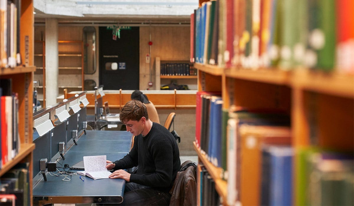 Normal People popularised them, but what does it take to sit Trinity's  scholarship exams - Extra.ie