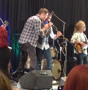 j2 end outfe j2 end outfe