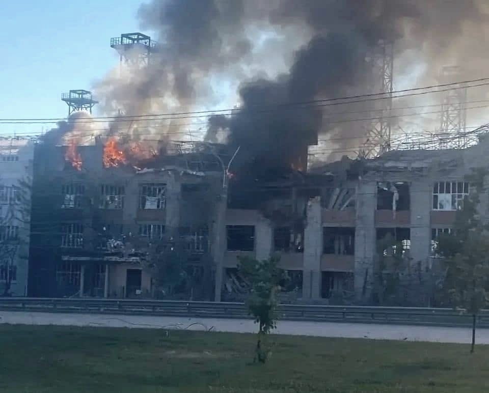 VNIR-Progress Burns_@nd Strike_01.jpeg
