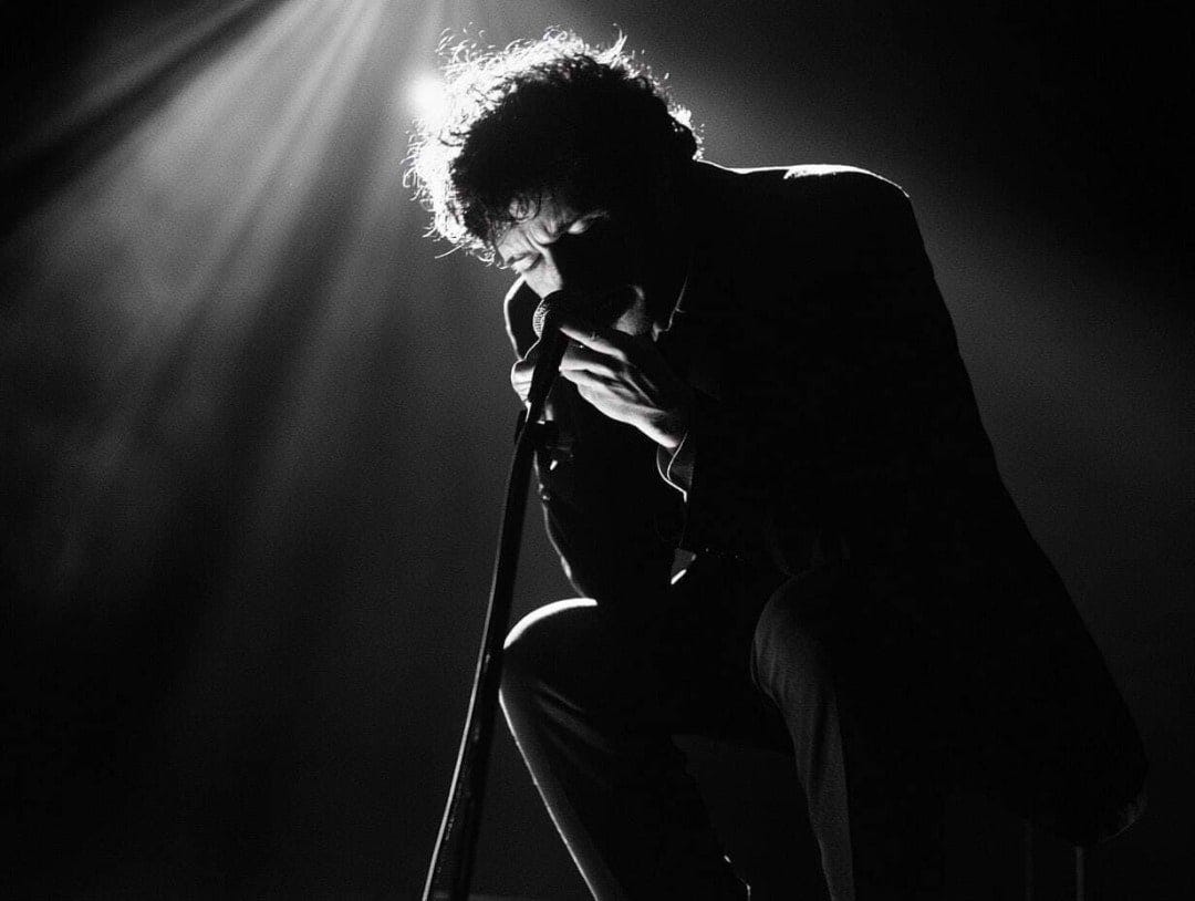 Bob Dylan and the Harmonica: A Legacy in Blues, Lyrics, and Sound