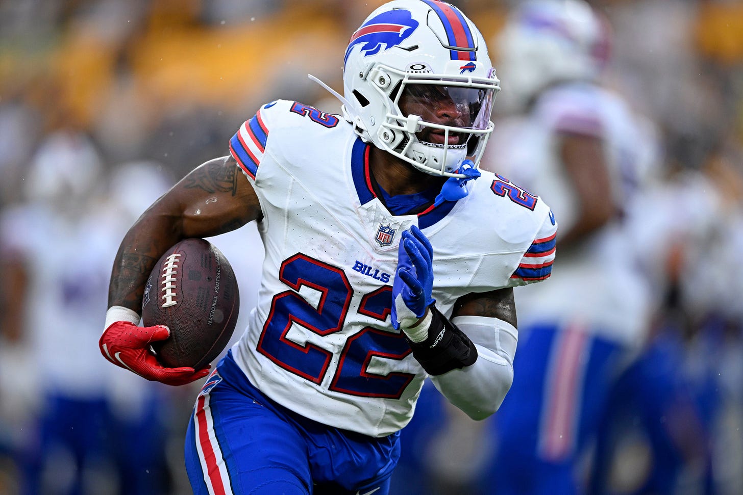 Bills' Ray Davis says smack talk from an unlikely source riled him up for  Steelers matchup - syracuse.com
