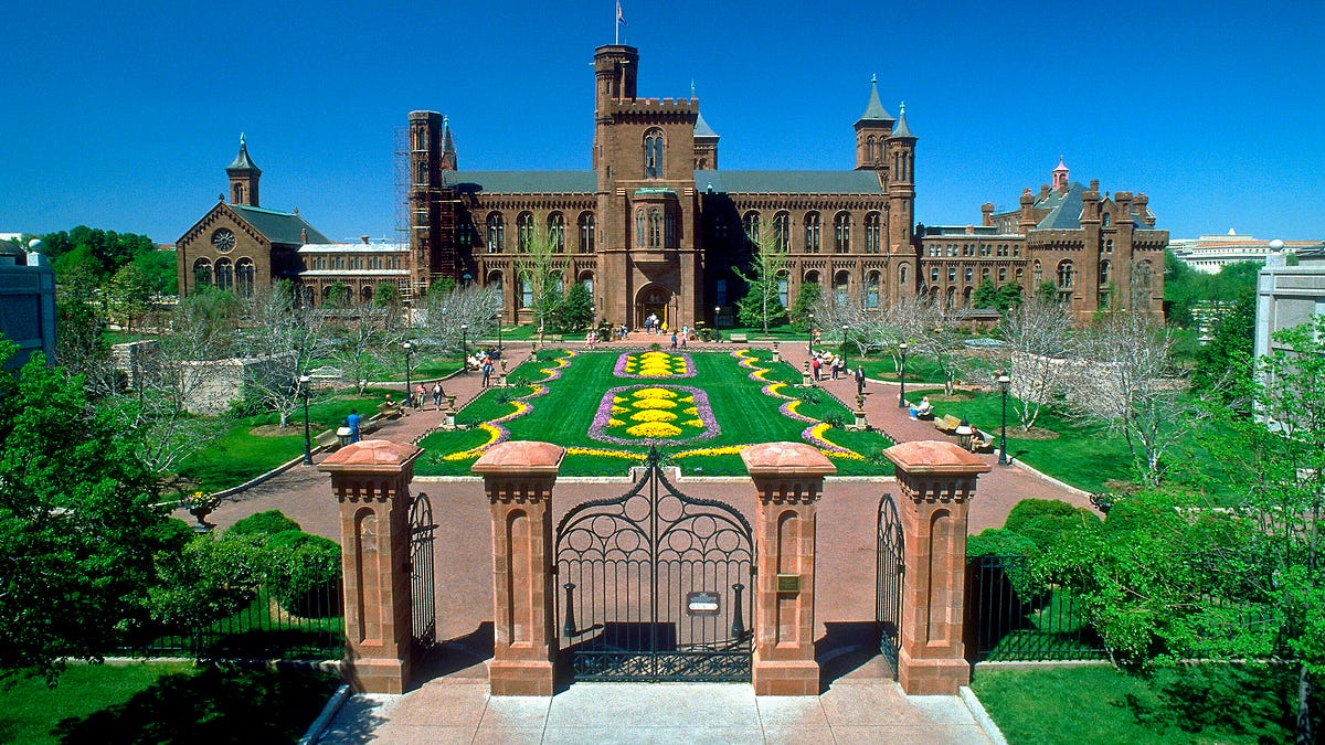 American History and The Smithsonian No Longer Promote Real History, Now It's Social Justic Activism!