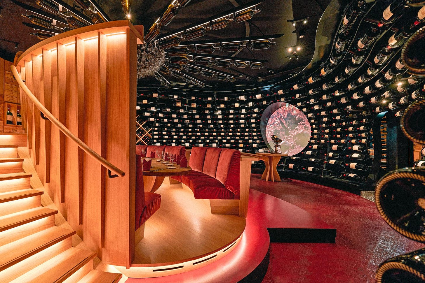 Red wine and Tyrol in Adi Werner's World of Wine • Hospiz Alm Arlberg