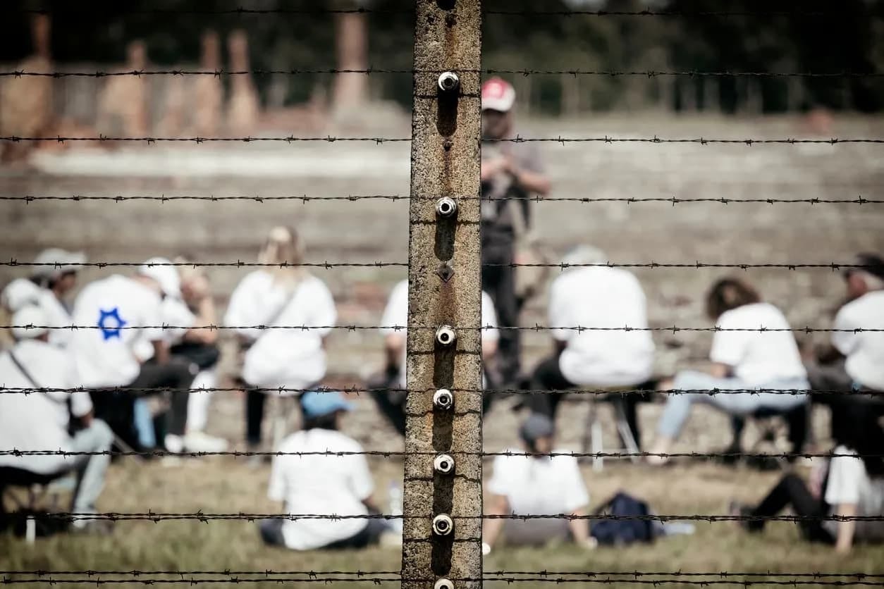 Israel moves to ban learning Holocaust lessons