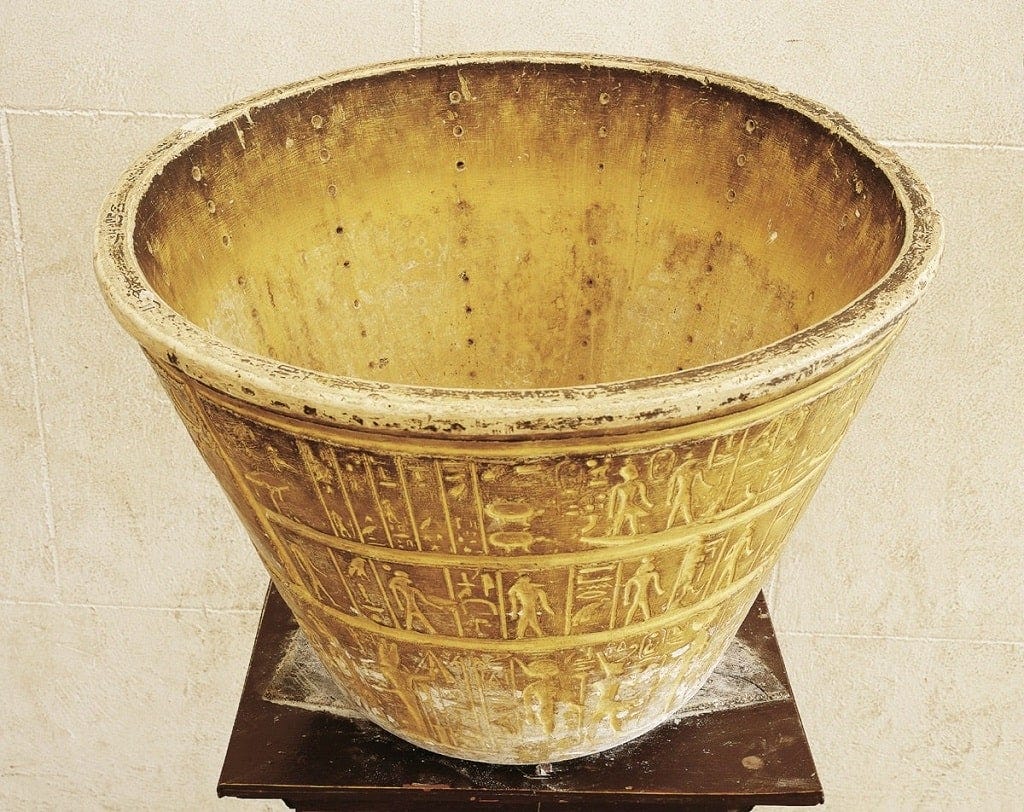 Reloj de Agua - Clepsidra de Karnak Reloj de Agua - Clepsidra de Karnak