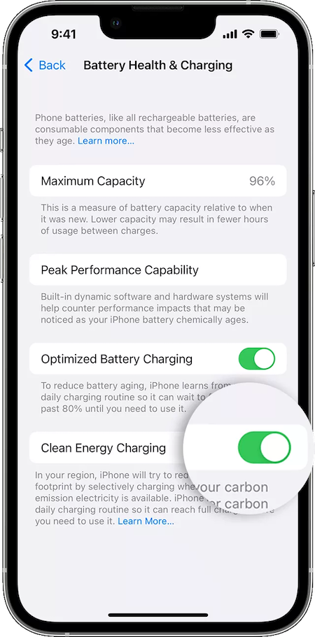 Capture de l'écran de configuration énergétique d'ios 16 avec le chargement en énergie "propre" activé par défaut