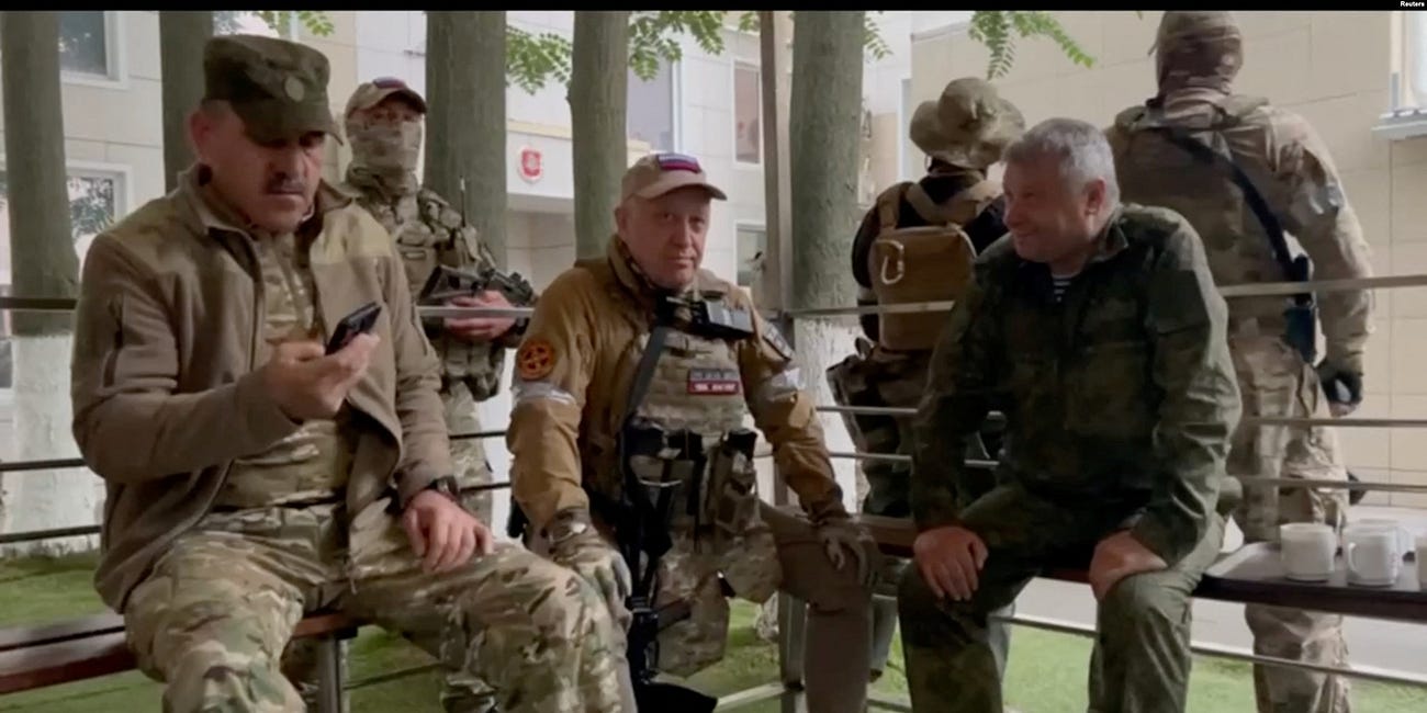 Wagner seizes Rostov HQ & is on the Road to Moscow