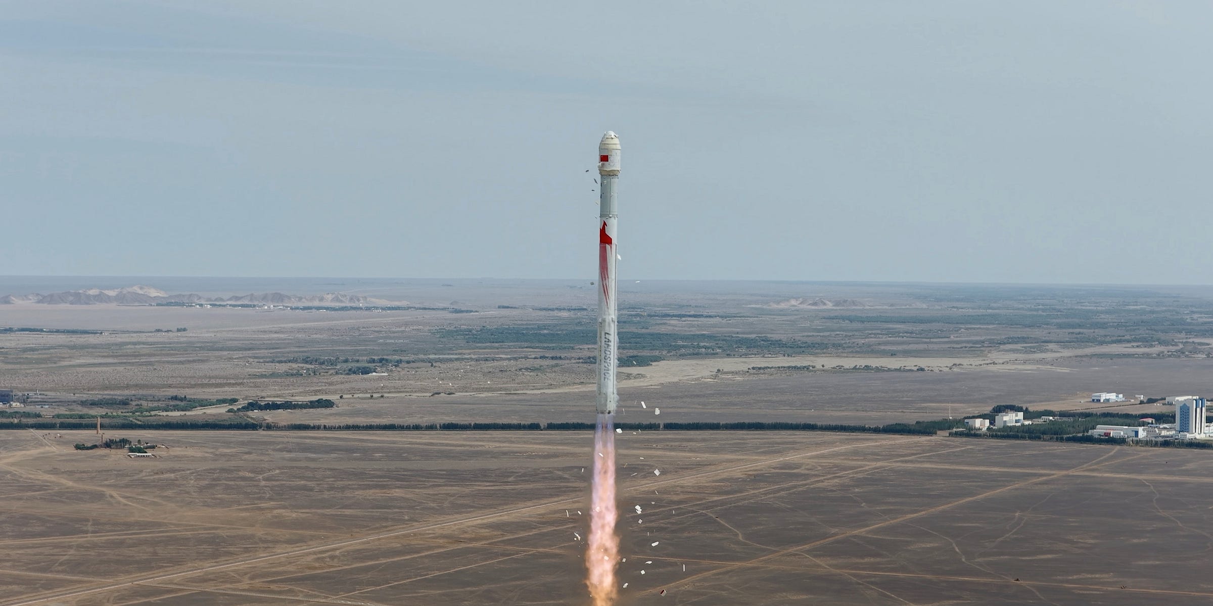 LandSpace’s Zhuque-2E Y5 vehicle during first-stage flight from the Jiuquan Satellite Launch Center on May 14th 2026.