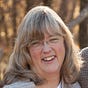 Mavis Moon's avatar