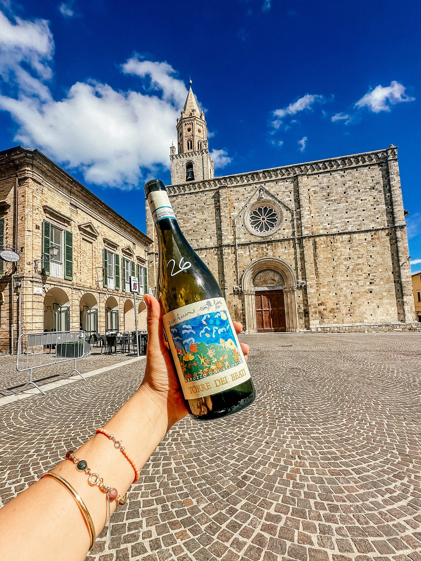 Torre dei Beati Giocheremo con i Fiori Pecorino Abruzzo DOC