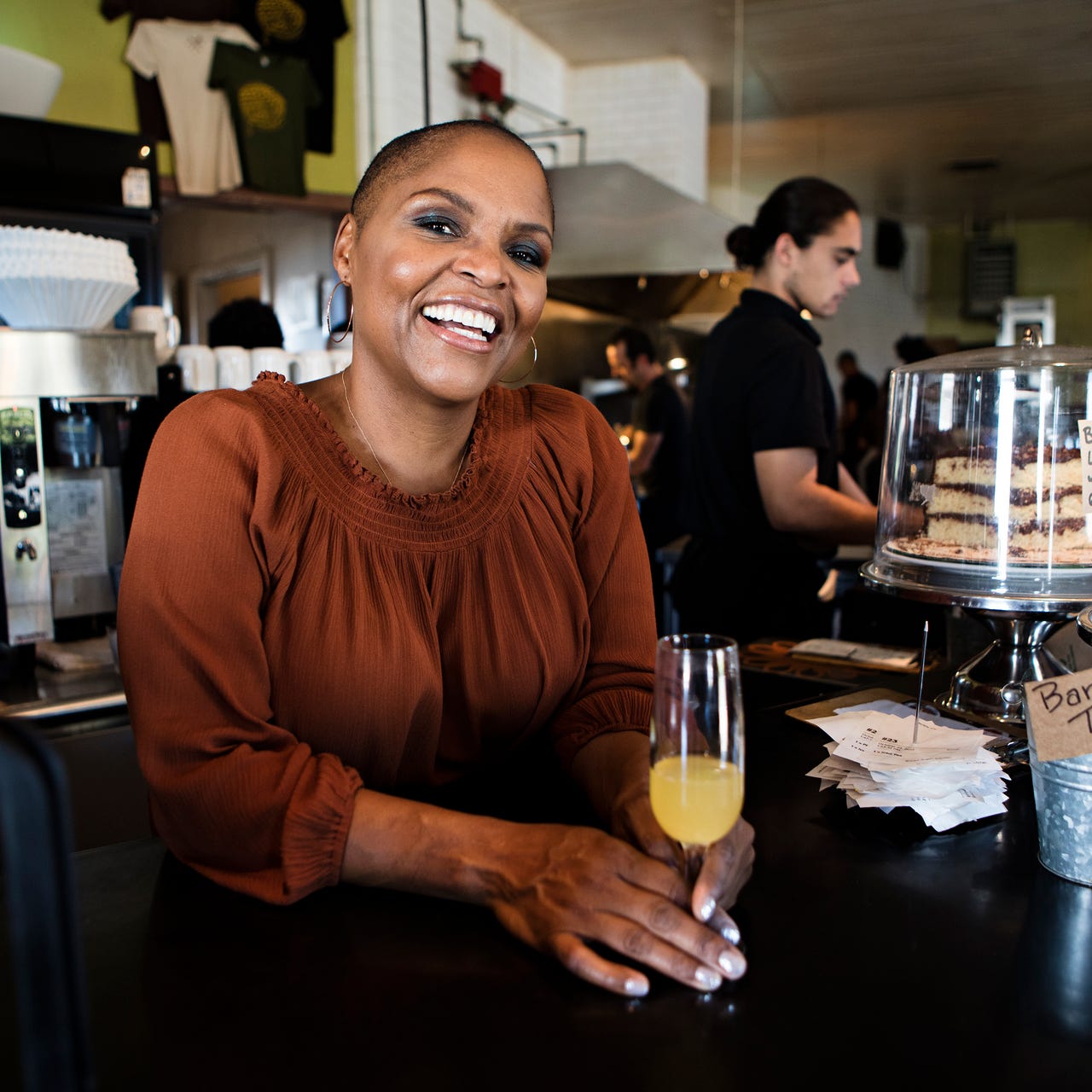 Tanya Holland is Hungry and Thirsty! logo
