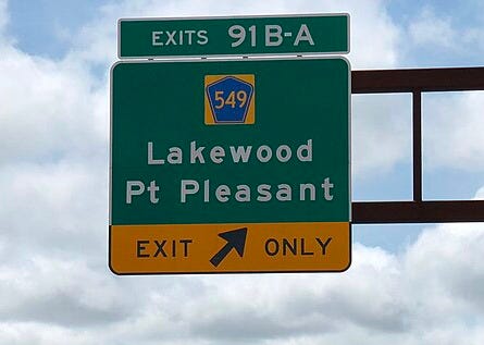File:2020-07-16 12 13 53 View south along New Jersey State Route 444 (Garden State Parkway) at Exit 91 (Ocean County Route 549, Lakewood, Point Pleasant) in Brick Township, Ocean County, New Jersey.jpg