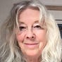 Roselle Angwin's avatar