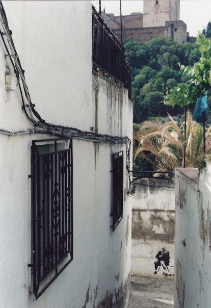 No photo description available.