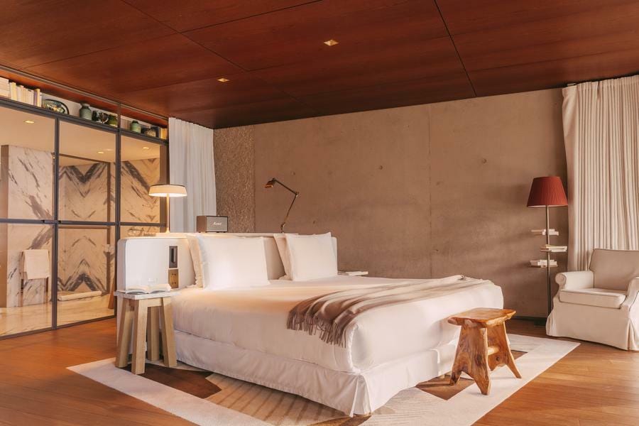 Lily of the Valley, the wellness retreat perched above the sea near Saint-Tropez