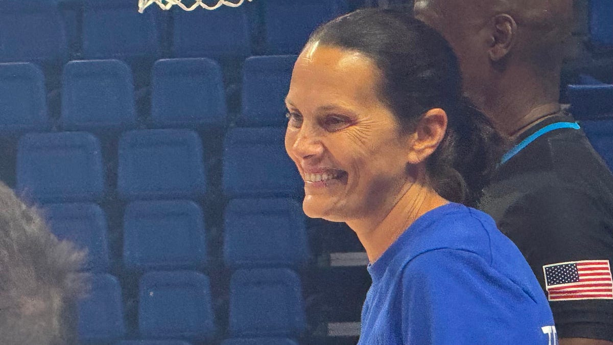 Women's team reveals new potential offensive weapons and increased depth in open scrimmage