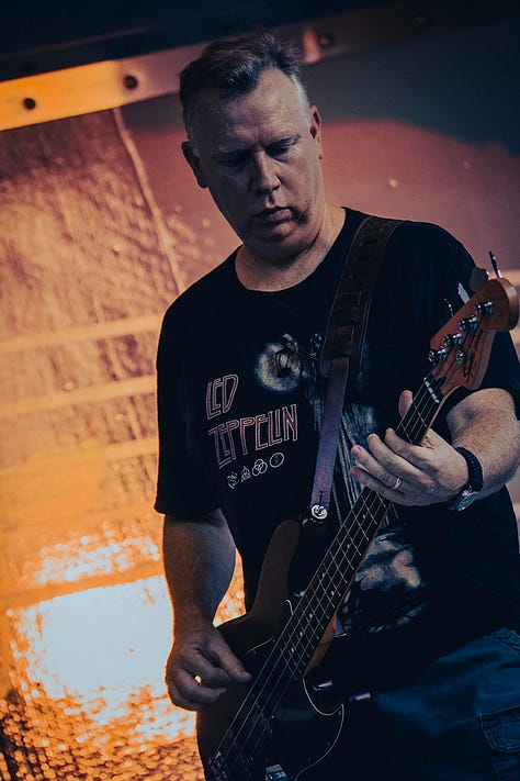 Shane Perry, Bass, Hellen Bach / photos by author