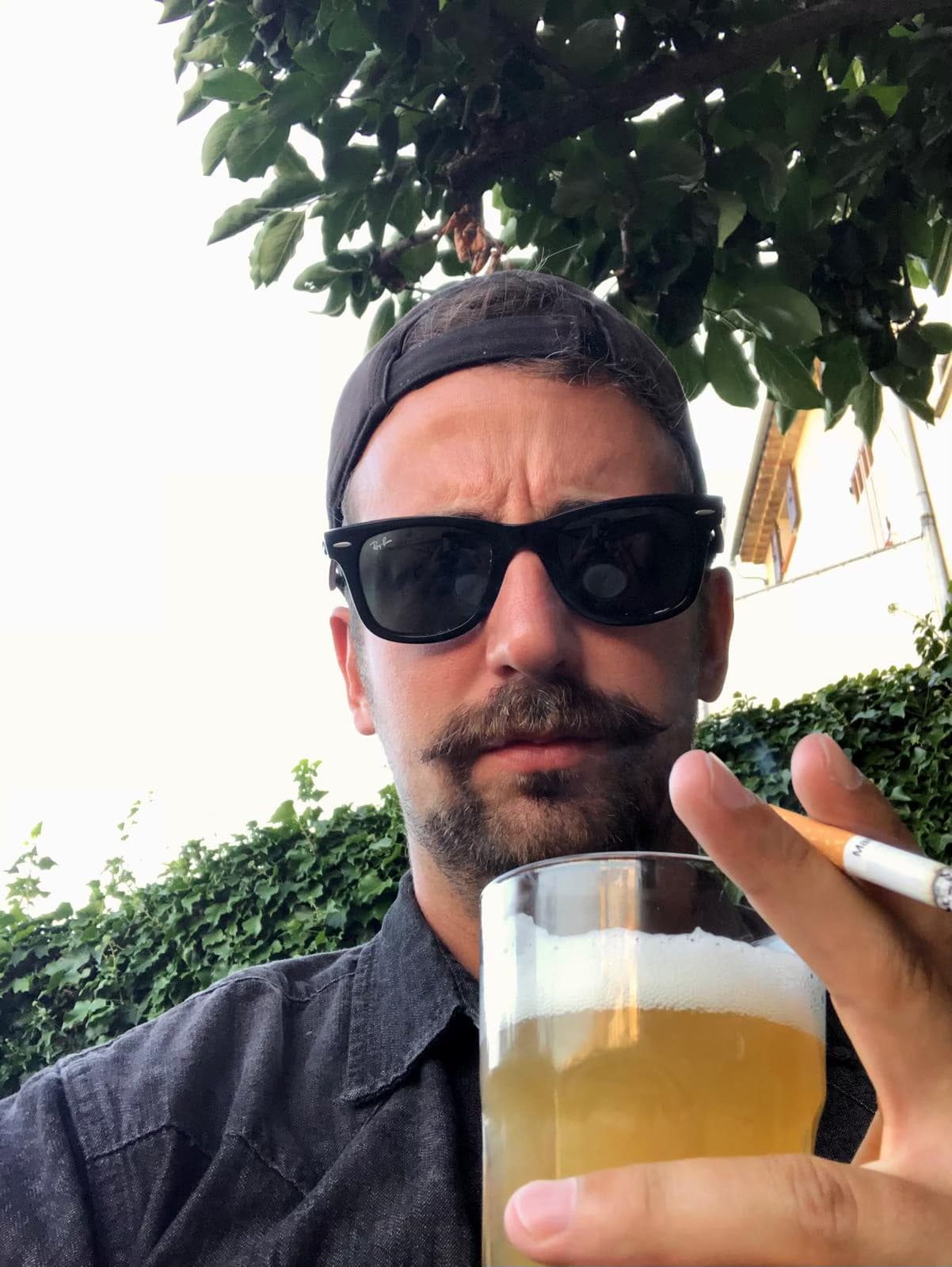 Smoking and drinking. Life with bad habits.