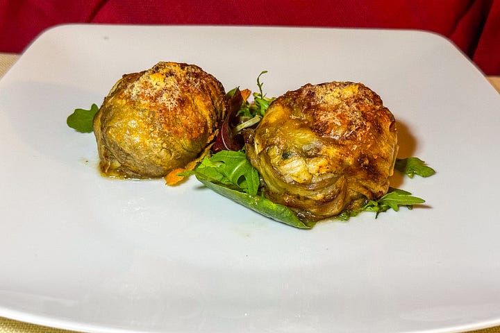 Pepper rolls stuffed with tuna sauce and porcini tagliatelle.