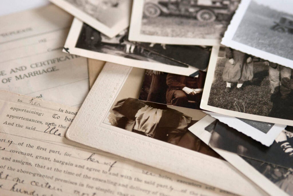 Image of newspapers and records Image of newspapers and records