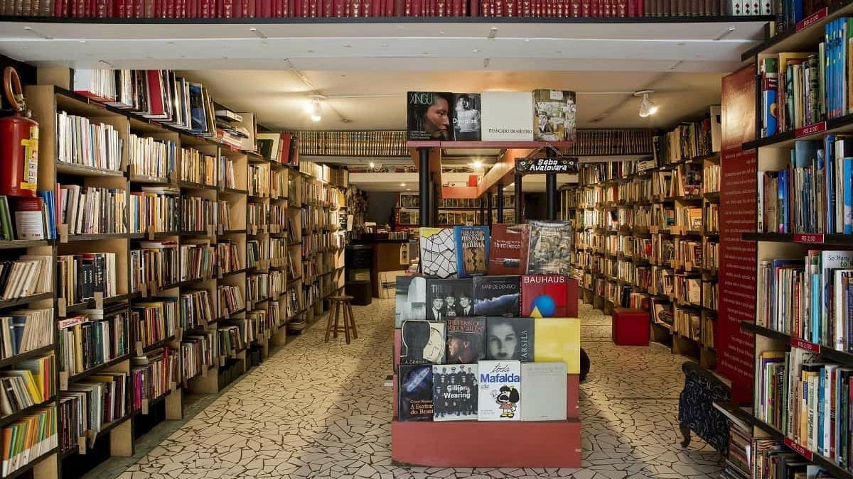 Foto de virtual bookshelf