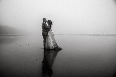 Cannon Beach elopement photograhy by Chasers of the Light