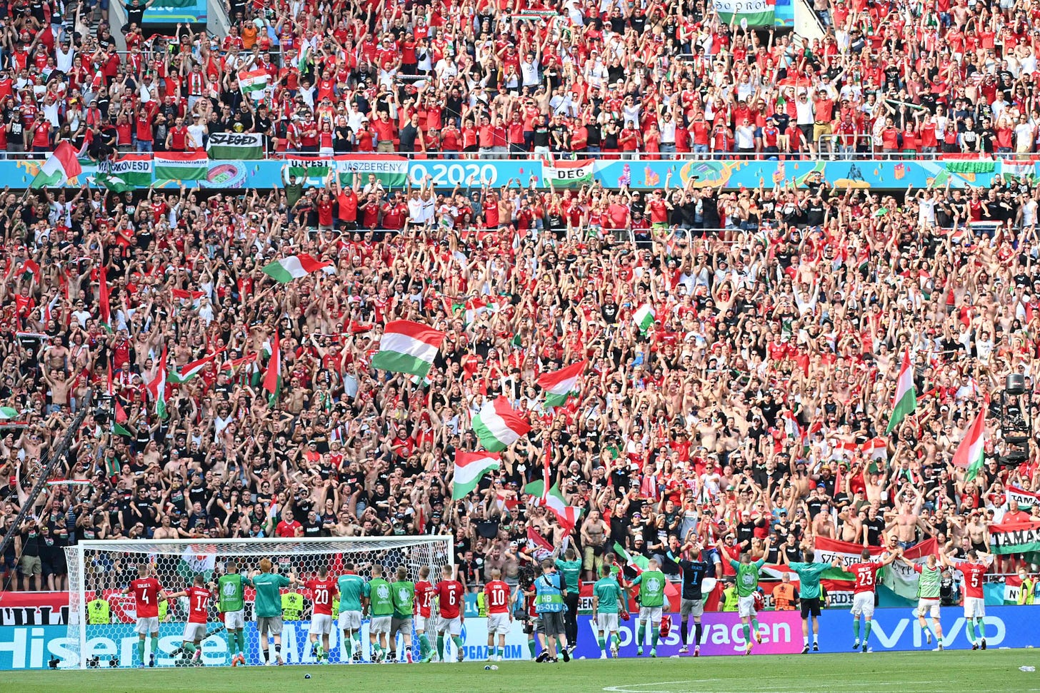 Hungary sends off France with Euro 2020 draw in passionate Budapest | Daily  Sabah