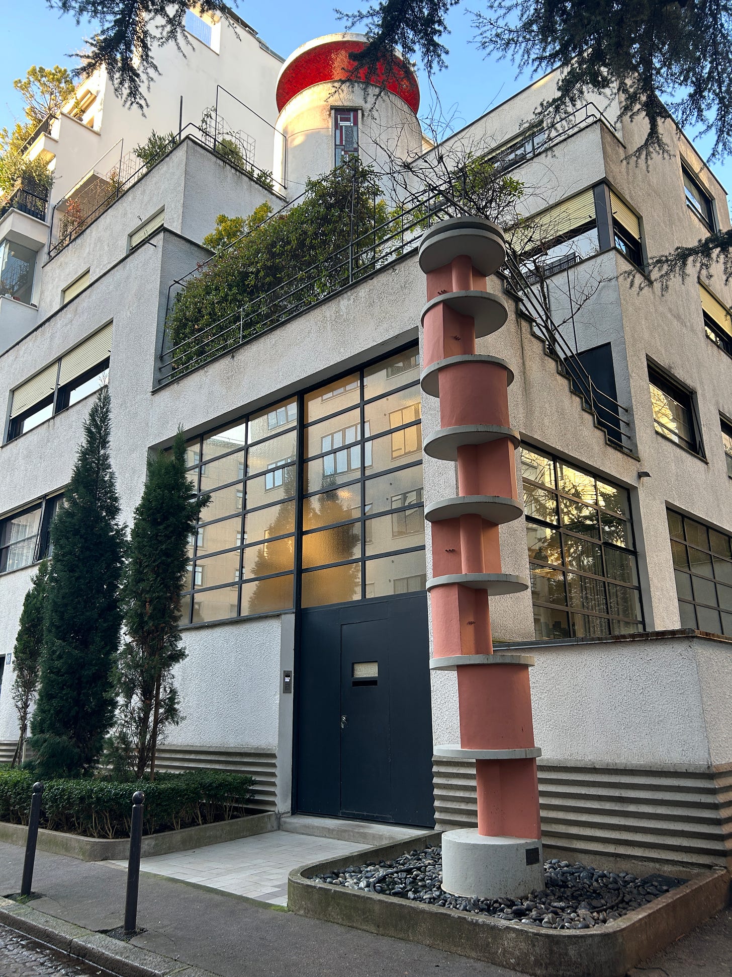 The exterior of Galerie 54 in Paris. 