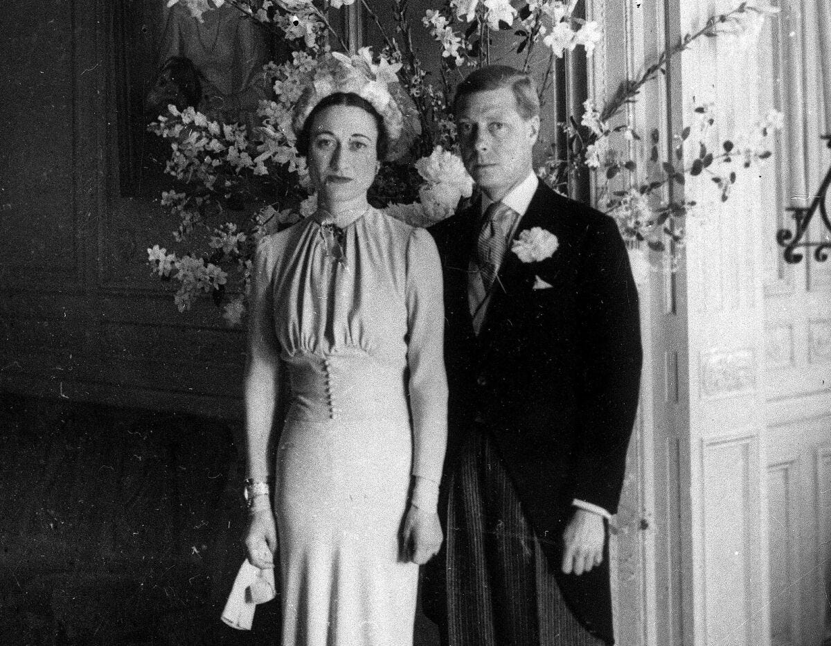 Wallis Simpson was no villain and is nothing like Duchess Meghan, asserts a  Coronado relative of Simpson - The San Diego Union-Tribune
