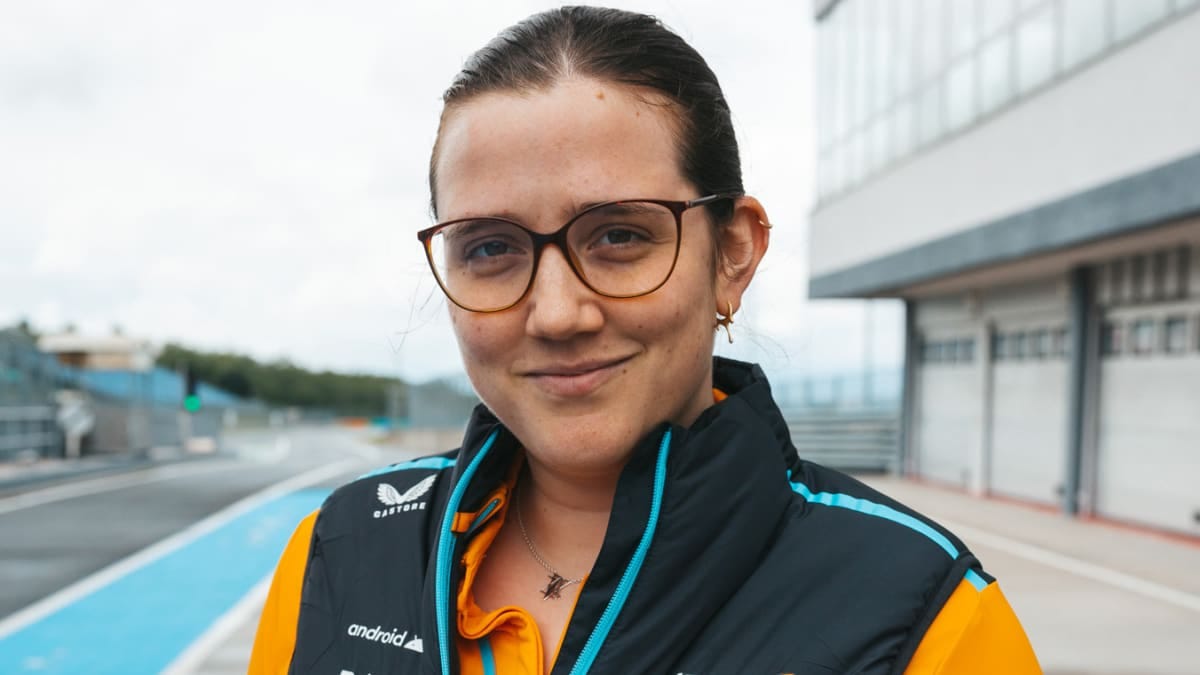 McLaren Engineer Amelia Lewis Is Paving the Way for Women in F1 - Sports  Illustrated