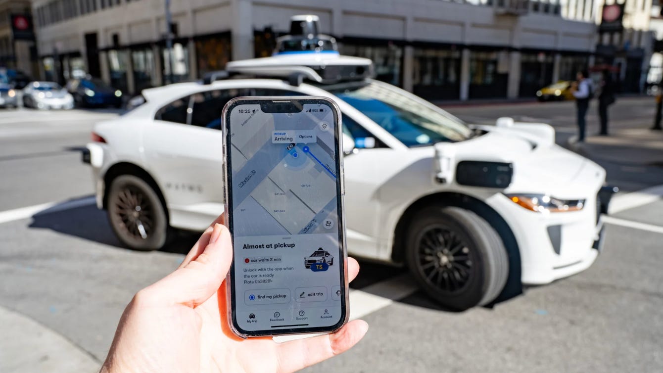 A hand holding a phone with a map on it
AI-generated content may be incorrect.