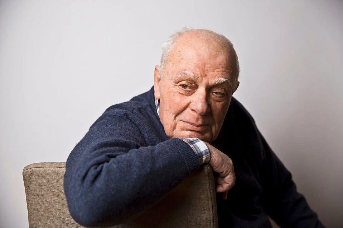 António Lobo Antunes: “Não me é fácil viver comigo. Parece que estou sempre  em guerra civil” - Expresso