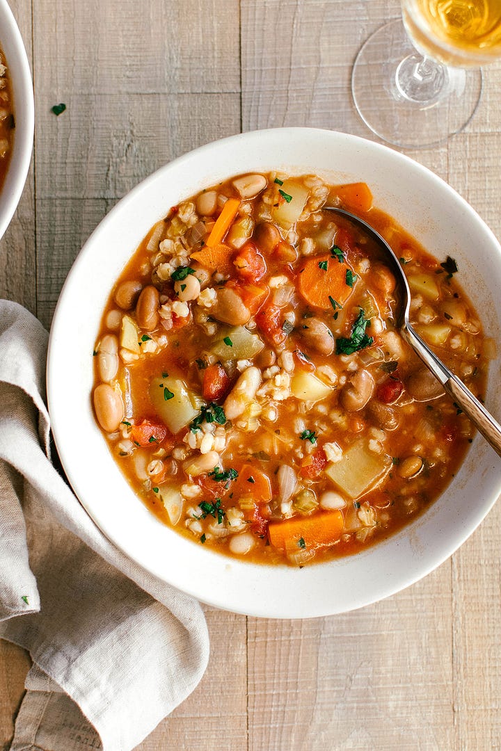 vegetable barley soup with beans