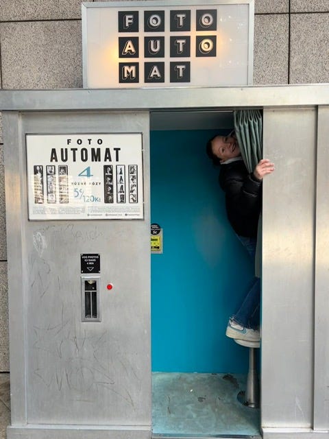Image By Author - Foto Automat
